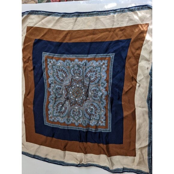 Vintage scarf by Dorce brown blue 22x23.5 in - Picture 5 of 9